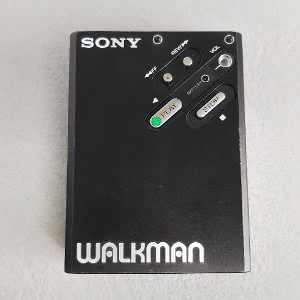 Sony WM-5 feature